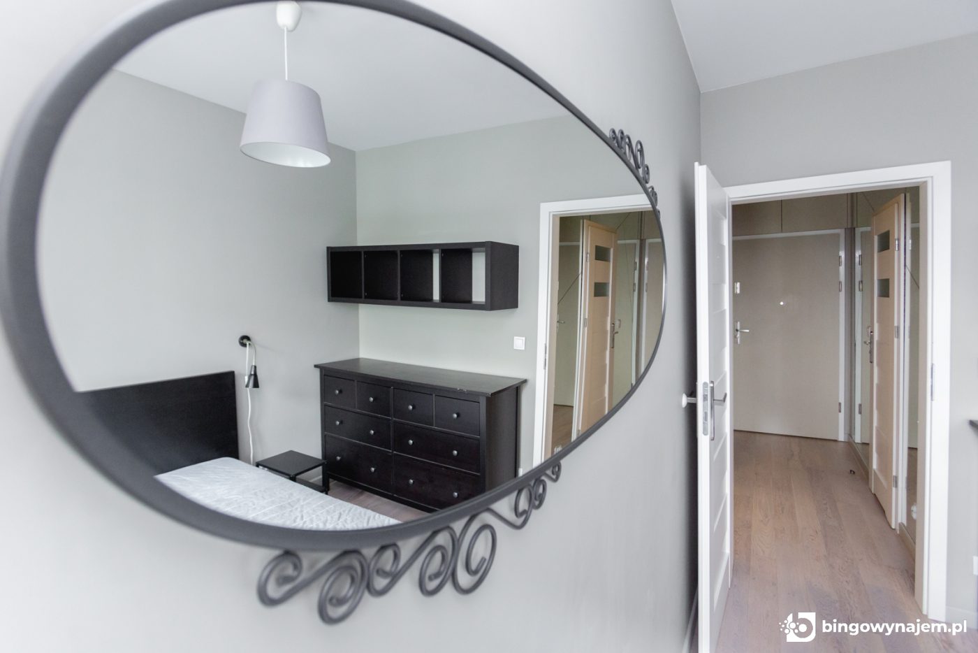 2 pokoje | Zakładowa | Bezpośrednio