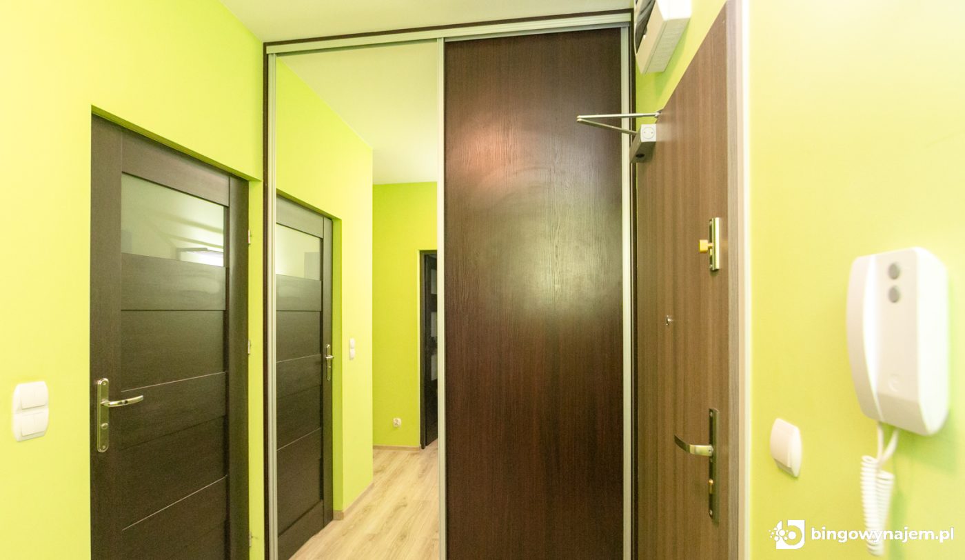 2 pokoje / Zakładowa / BEZPOŚREDNIO