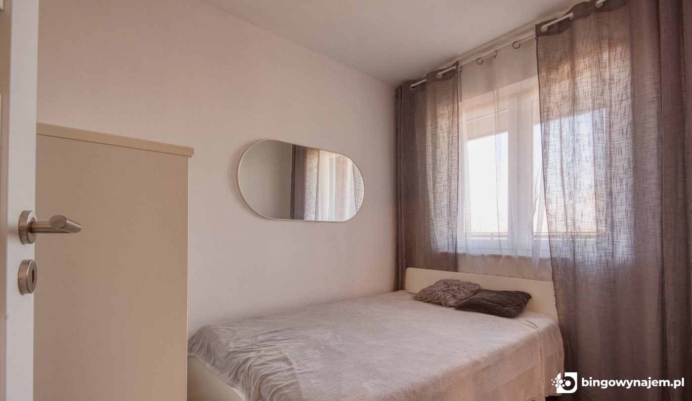 Dmowskiego / 2 pokojowe / Bezpośrednio