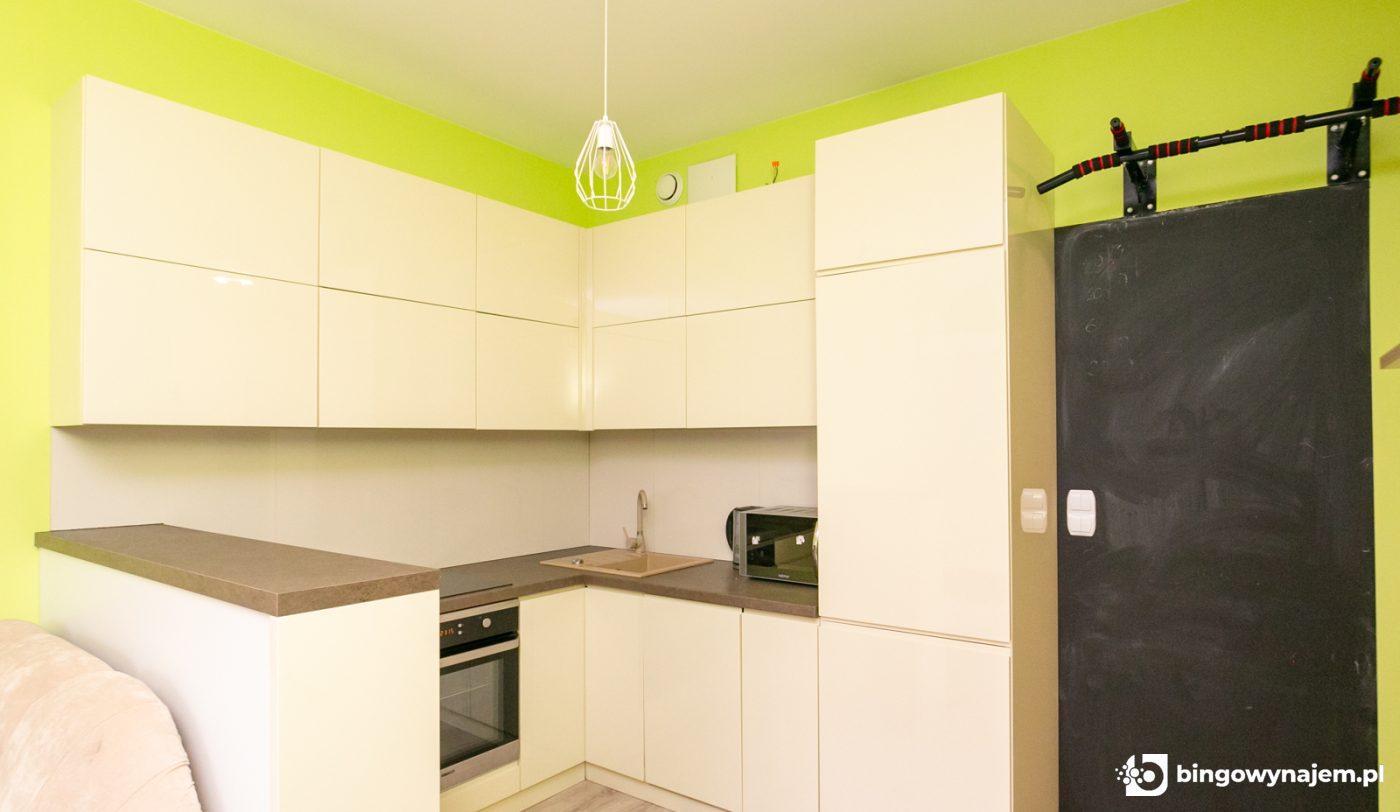 2 pokoje / Zakładowa / BEZPOŚREDNIO